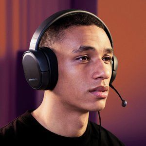 Arctis 1 Wired Gaming Headset – Detachable Clearcast Microphone – Lightweight St